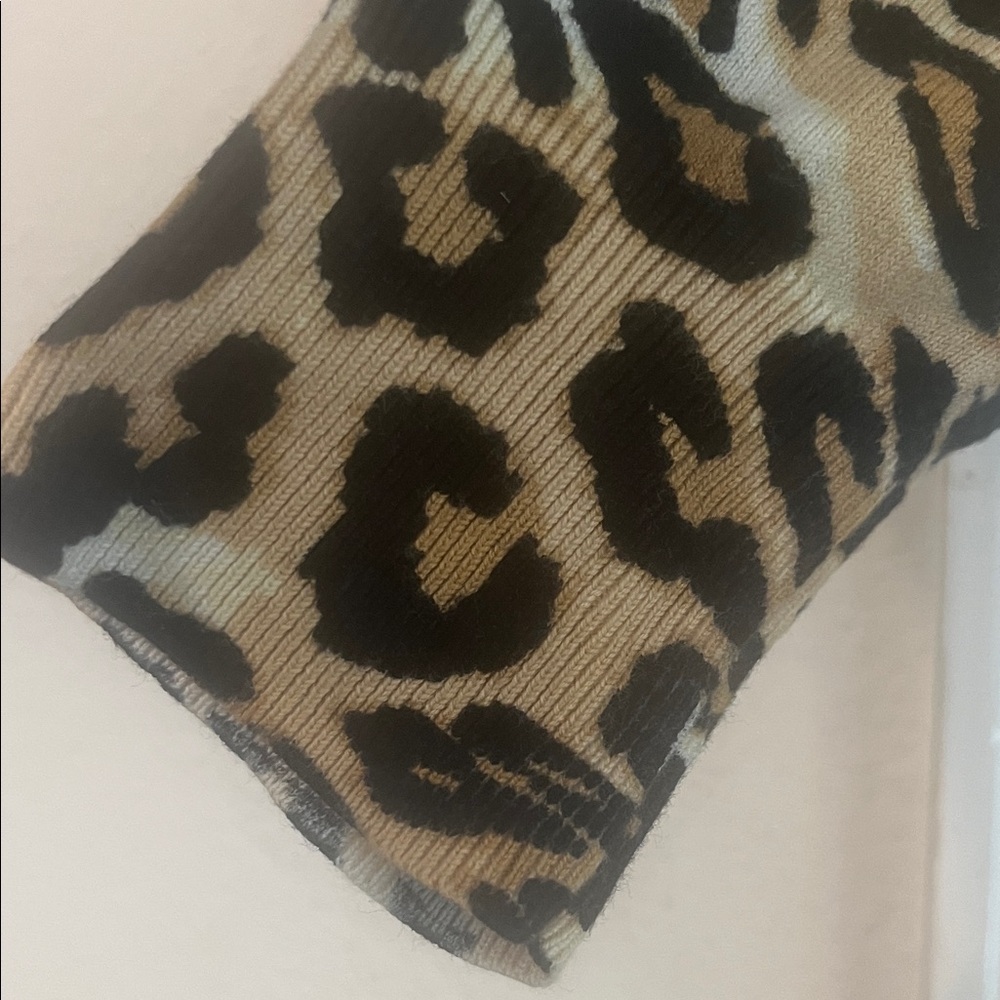 Crown & Ivy Animal Print Sweater - Picture 6 of 9
